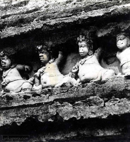 Bahirawa Image at Thivanka Image House Polonnaruwa
