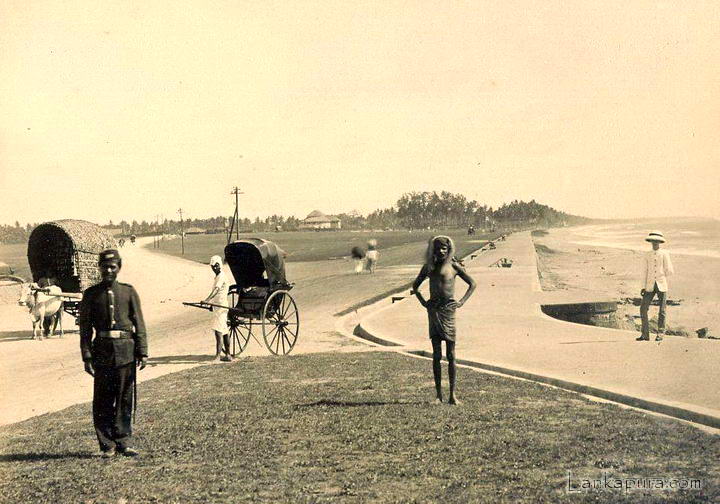 Galle%20face%20colombo_%20Late%201800_s.jpg