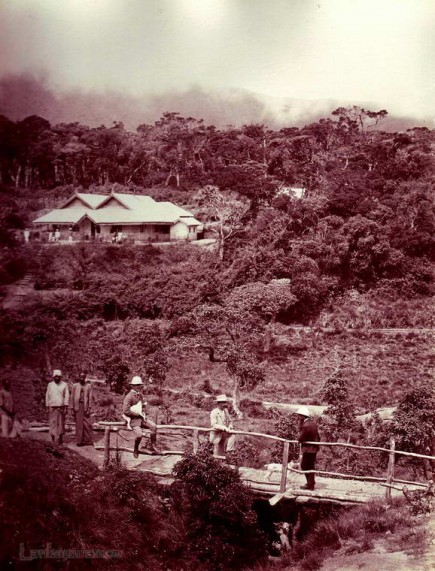 Tea planters & their clubhouse in the central hills of Ceylon 1880