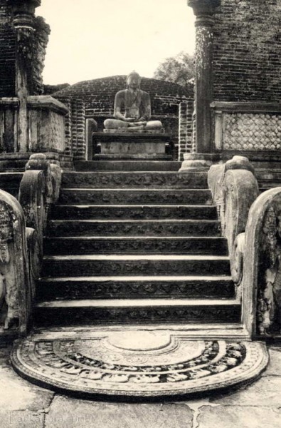 Watadage Temple, Polonnaruwa, Ceylon