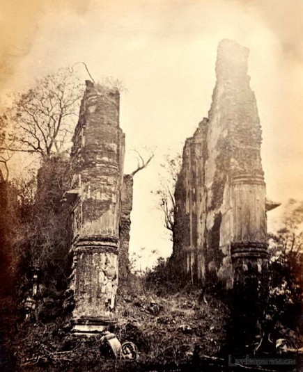A ruined temple Pollonarwa, Sri Lanka 1880 to 1890