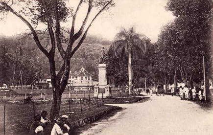 Formerly named Ward Street in Kandy now Dalada Veediya Kandy 1920s Ceylon