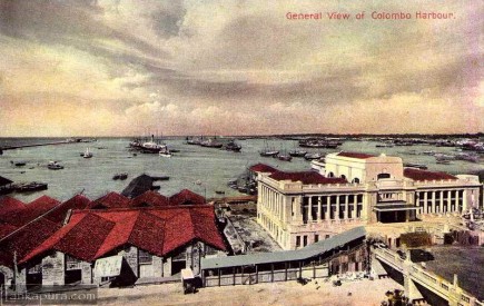 General view of Colombo Harbor